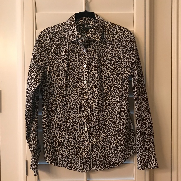 Talbots Animal Print Button blouse size 4 - Picture 1 of 4
